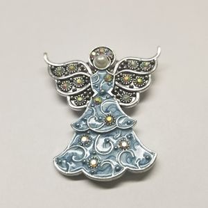 Adorable Angel brooche